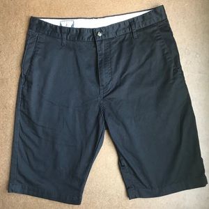 Volcom Flat Front Chino Shorts Size 32